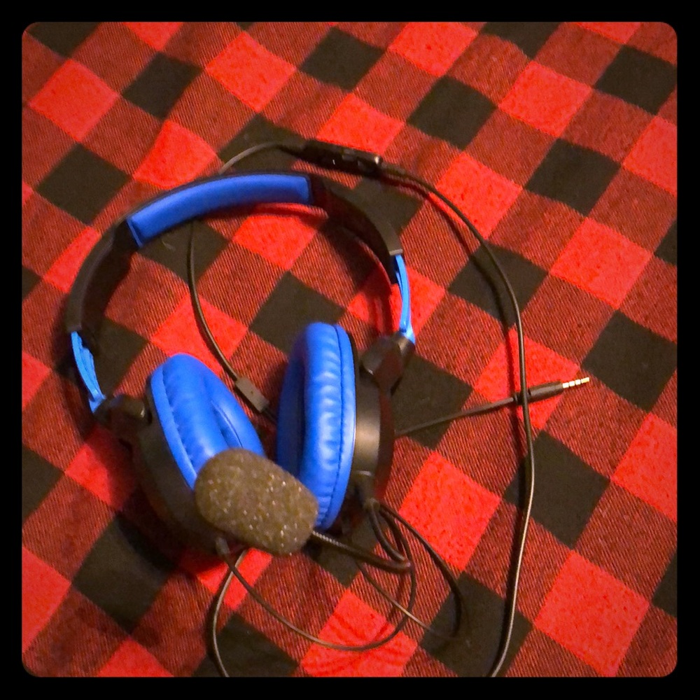 Turtle Beach Ear Force Recon PS4 headset